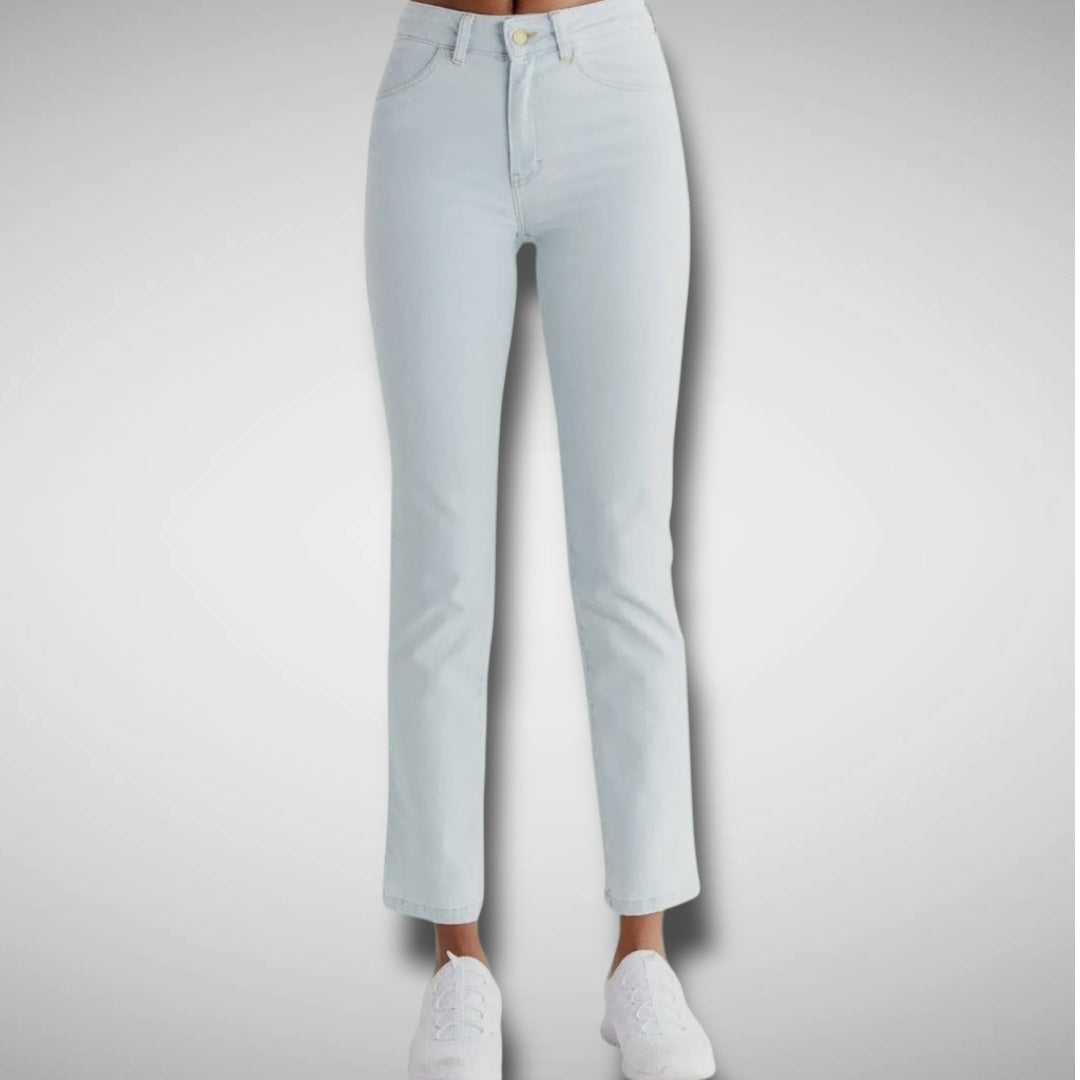 Leela Coton (Jean Straight Fit Femme)